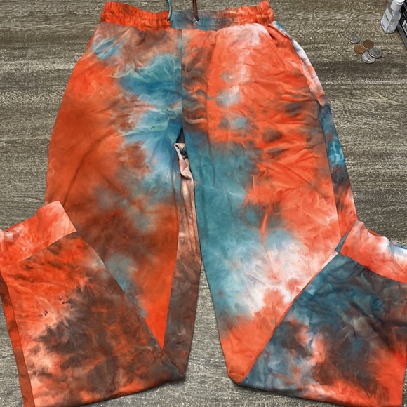 Jolie & Joy tie dye sweat pants with elastic waist - Picture 5 of 11